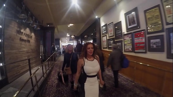 Avn Pornstars Exhibicion. thumbnail