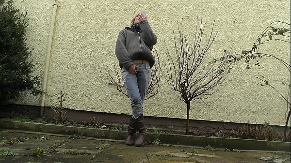 HD desperately_waiting with full bladder, jeans wetting