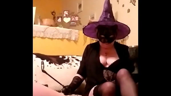 Un bon moment tr&egrave;s coquin avec mon esclave