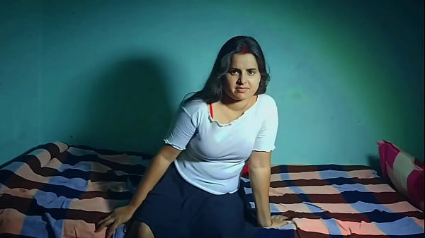 Cute desi_girlfriend got hard blowjob and_fucked by her lover