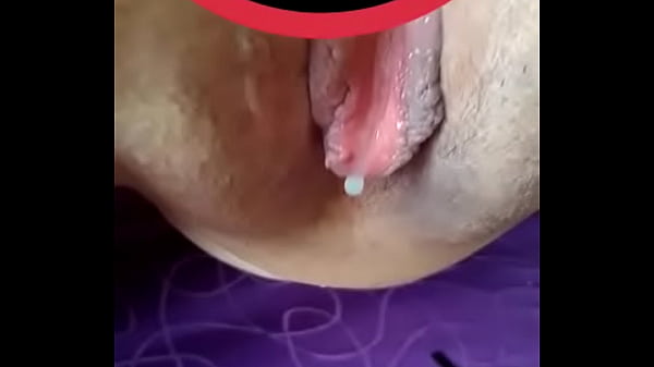 Play MP4 - Le hablo su cornudo cuando la estaba cogiendo