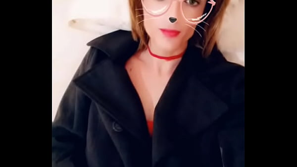 Tranny brasileira novinha 