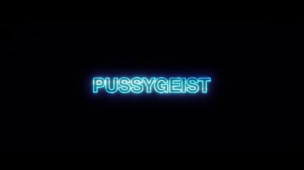 Pussygeist luna luxxx