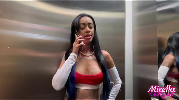 FUI REFEM_DE DOIS_MARGINAIS TIVE QUE DAR ABUCETA_PRA SER_LIBERADA