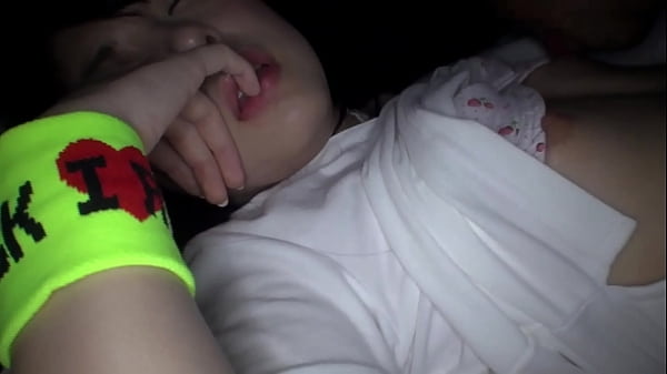 Play MP4 - 合宿所にて・・・　口では嫌がりながらも身体は正直に敏感に反応してしまう！最低な凌辱を本能の赴くままに受け入れる！　全編&srarr;https&colon;&sol;&sol;bit&period;ly&sol;3gBGnvG