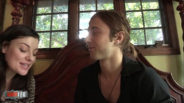 Play MP4 - Fucking hard on hard bathroom floor