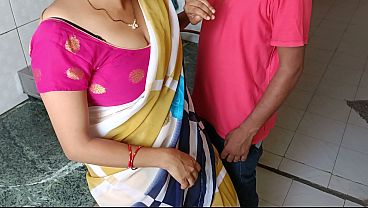 Nonton Kitchen Exclusive Devar Bhabhi Chudai - Brother-in-law Fucked Sister-in-law In Standing Doggie thumbnail