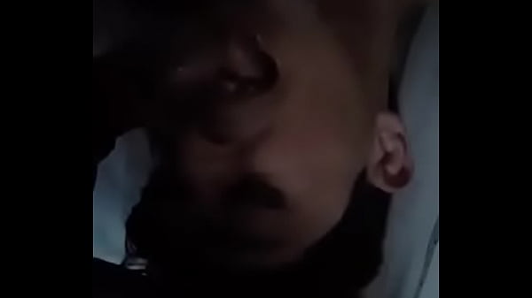 Mamando la verga de mi t&iacute_o