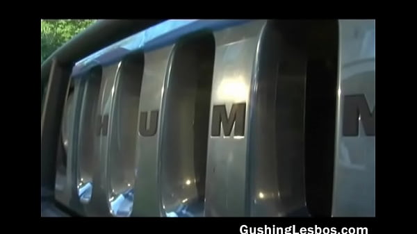 Nonton Outdoor Hardcore Lesbo Dildo Fucking thumbnail