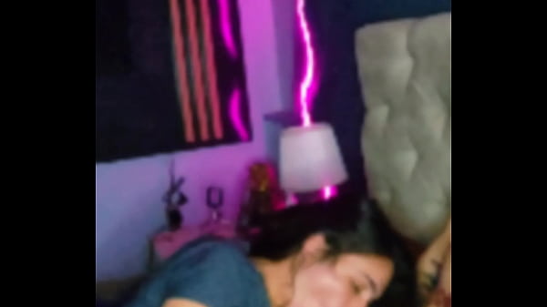 Play MP4 - Casal amador Anderson e Milena