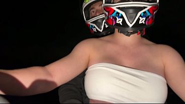 Recog&iacute; Un Cliente De Didi Sin Sost&eacute;n Y Me Hizo Mojar Mis Panties thumbnail