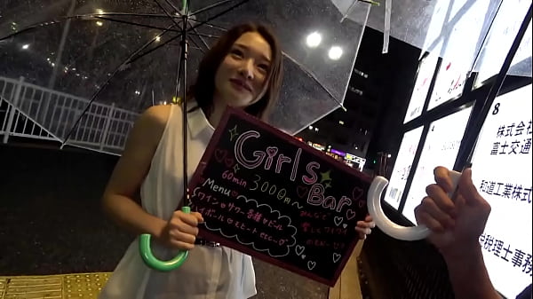 ピンクに染まったカラダに&hellip;興奮※超絶卑猥な勃起乳首※狭くて窮屈なパイパンおま○こにズッポリ挿入※かわいい声で感じまくる激ピス汗だくsex！！ thumbnail