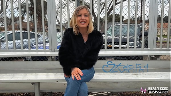 Real Teens - Kinky Teen Loves To Flash In Public And Fuck Hard thumbnail