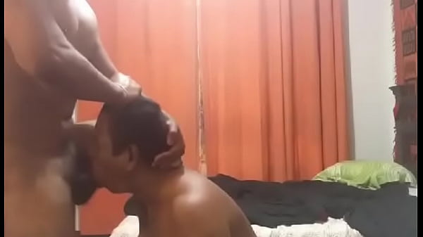 Play MP4 - big cock and hot man