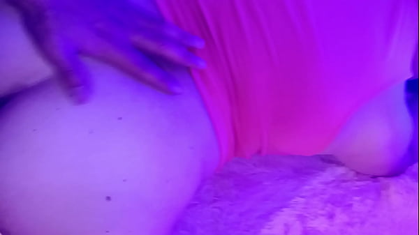 En este bar te folla la due&ntilde;a si te quedas sin dinero sin duda es la mejor bartender 3 