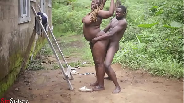 Play MP4 - ARE YOU SURE THEY WONT CAGHT US HERE