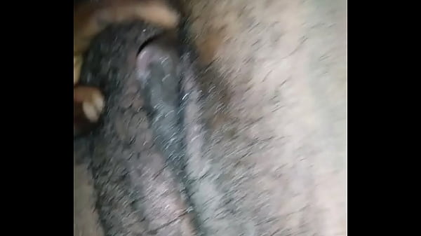 Fat clique eating Pussy