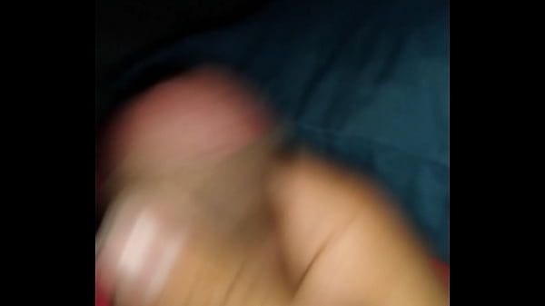 Dando aquela gozada de lei antes de durmi 