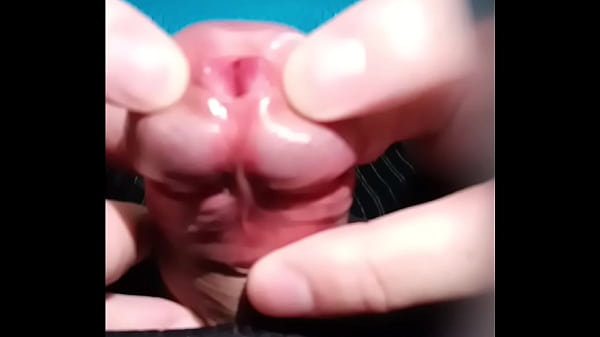 Play MP4 - 目の前で見れるパイパンおちんちん
