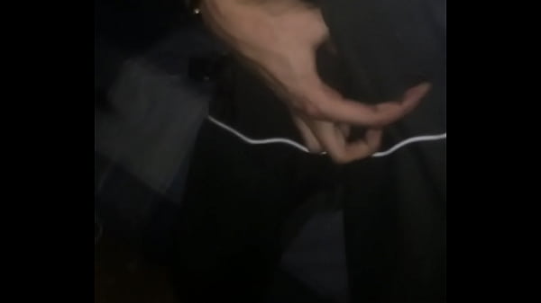 A94A8679-6CA3-47EC-A3AF-AFAD3344C73F.MOV