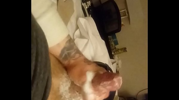 DrexxxSolo bored so jacks off