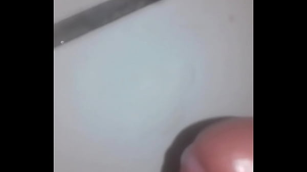 Play MP4 - GOZANDO ANTES DE TOMA BANHO