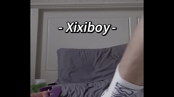 Slim gay teenager fucks asshole hard - college boy / gay boy /twinks / slim boy / -xixiboy 