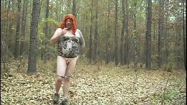 Crossdresser_Small Cock Reveals in Public