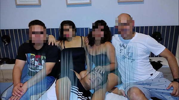 Nonton El Jardinero Me Encontro Masturbandome Y No Encontro Mejor Idea Que Amordazarme Y Follarme Como Una Puta Bdsm thumbnail