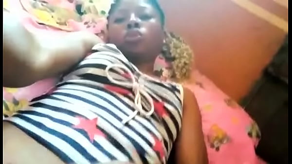 Nice 9ja bae fingers herself