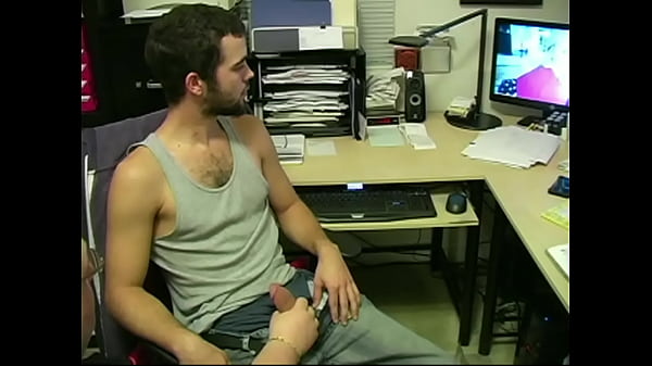 Straight Guy Terrence Wants Some Gay Head thumbnail