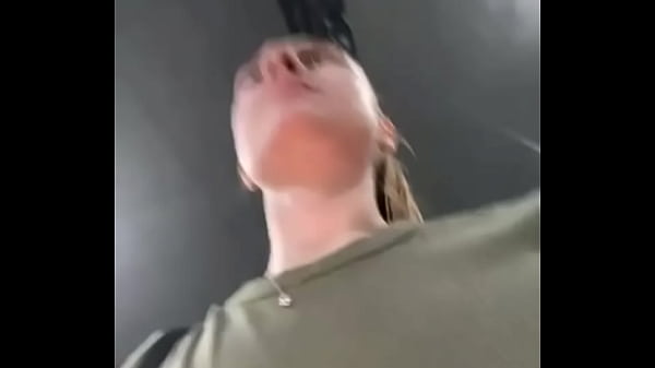 Play MP4 - Crazy public fucking in the gym so hard