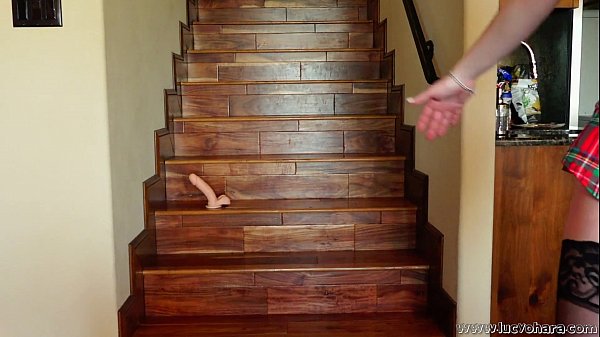 Play MP4 - lucyohara upskirt