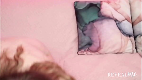 RevealMe BLONDE BEAUTY S VIBRATOR AND DILDODANCE