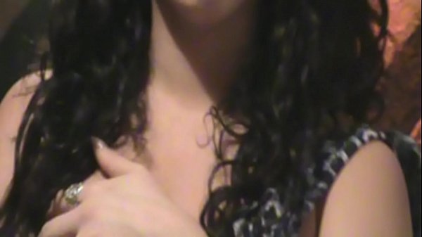 Play MP4 - Llevo a un hotel a la novia puta de mi mejor amigo