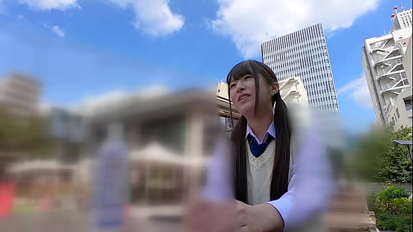 Snsで知り合った女子校生とイチャラブデートで彼女との距離を縮めてからホテルでしっぽり！エッチな気分が止まらない彼女とベッドルームでイチャイチャエロカワイイ美女とカラダを重ねて密着エッチで最高潮！リアル感満載のハメ撮り！ thumbnail