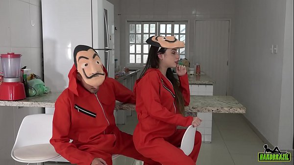 A Mais Nova Vers&atilde;o Da Putaria De La Casa De Papel thumbnail
