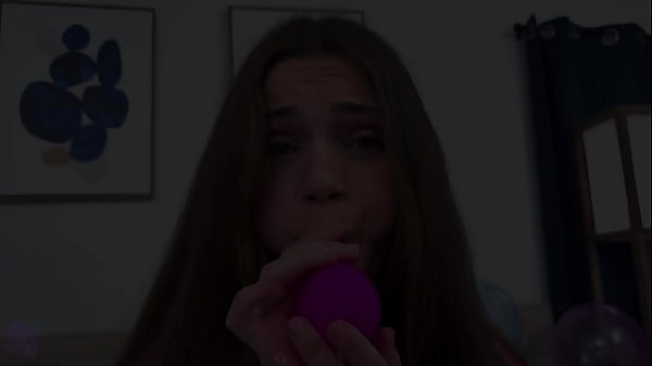 Nonton My Balloon Fantasy For Stepdaddy 4k thumbnail