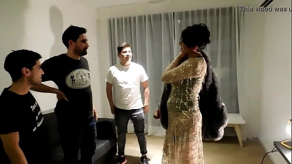 Nos Cojemos A La Vecina Famosa, La Vecina Es Perla Lopez thumbnail