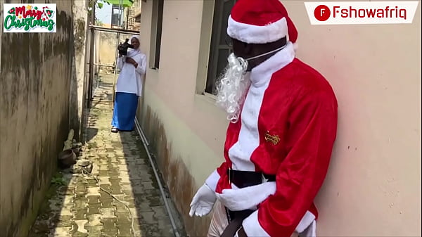 Play MP4 - LONG DICK SANTA CLAUS IS CAPTURED ON CAMERA PLAYING WITH HIS COCK AND THEN OFFERS WET PUSSY AS A GIFT&period; PLEASE SUBSCRIBE TO RED