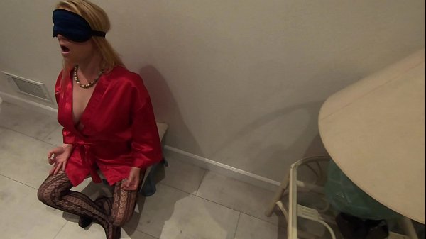 Meditating Stepmom Lets You Fuck Her (pov) thumbnail