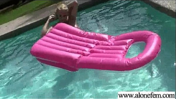 Gorgeous girl bella rose insert in pussy all kind of sex stuffs video 15 