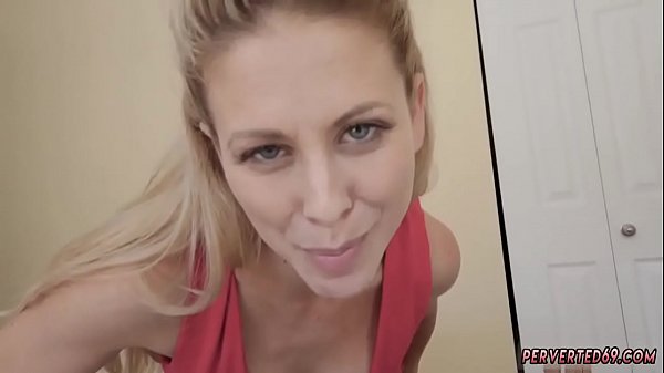 Milf June Cherie Deville Having Sex In Car thumbnail