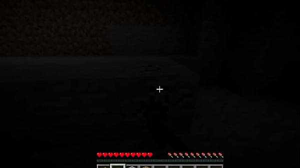 Minecraftero rompe su pico 2 veces en la mina