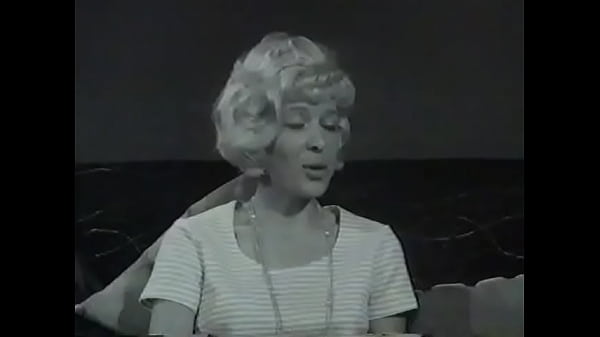 Nonton 1960 Lingerie thumbnail