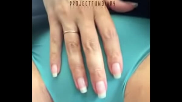 Upskirt Wet Pussy Play In Public thumbnail