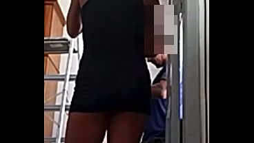 Hotwife Exibicionista Deu Mole Pro Pedreiro thumbnail