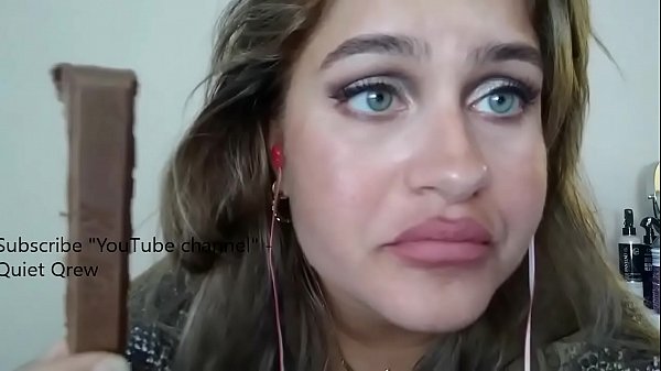 Play MP4 - ASMR Sexy whispers while chewing bubble gum guarantee you cum