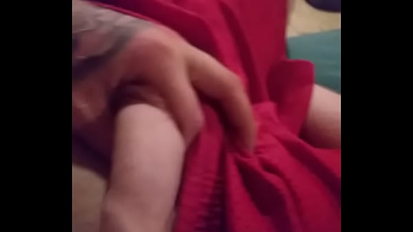 Play MP4 - Look at my cock