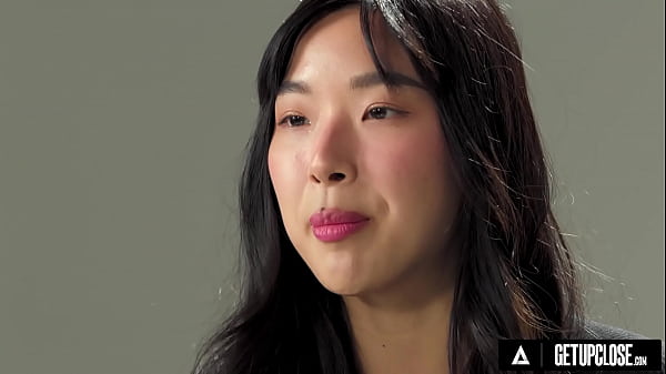 Gorgeous asian hard fingers herself